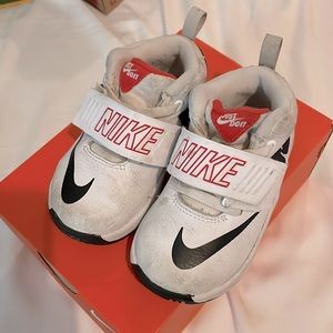 Nike toddler basketball shoes